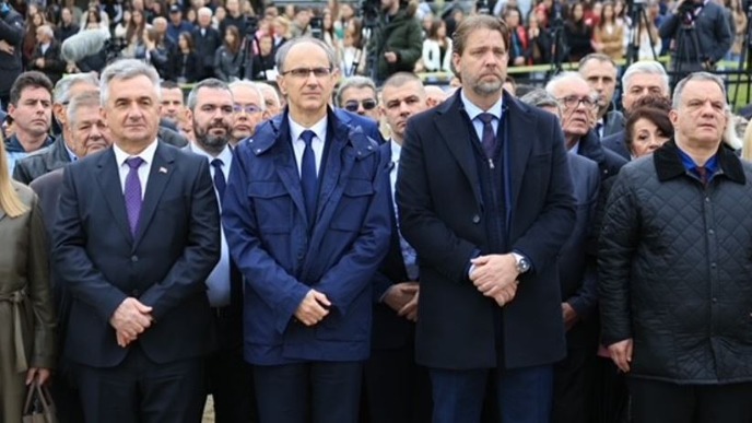 Srbija pamti žrtve Kragujevca